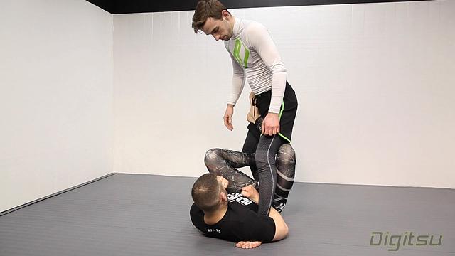 Integrate Footlocks into Guard Play