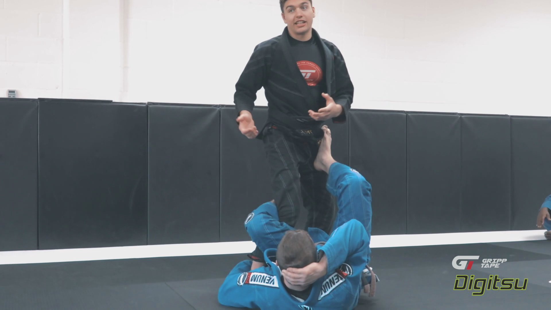 Conquer the DLR Guard