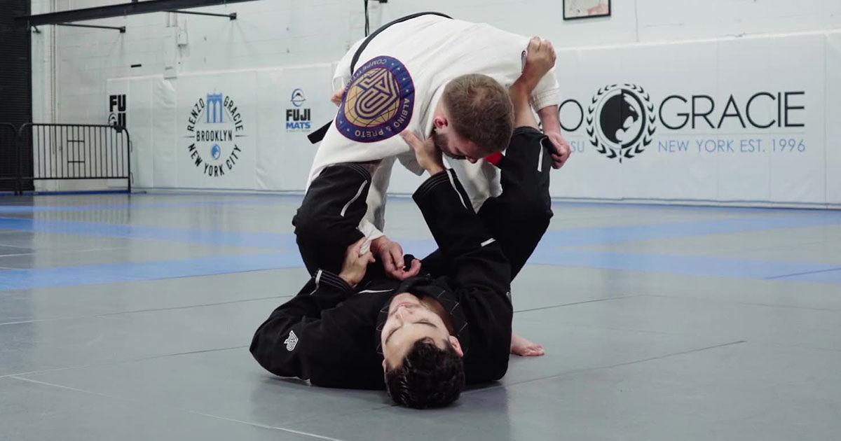 Danny Stolfi with a variation of lasso guard
